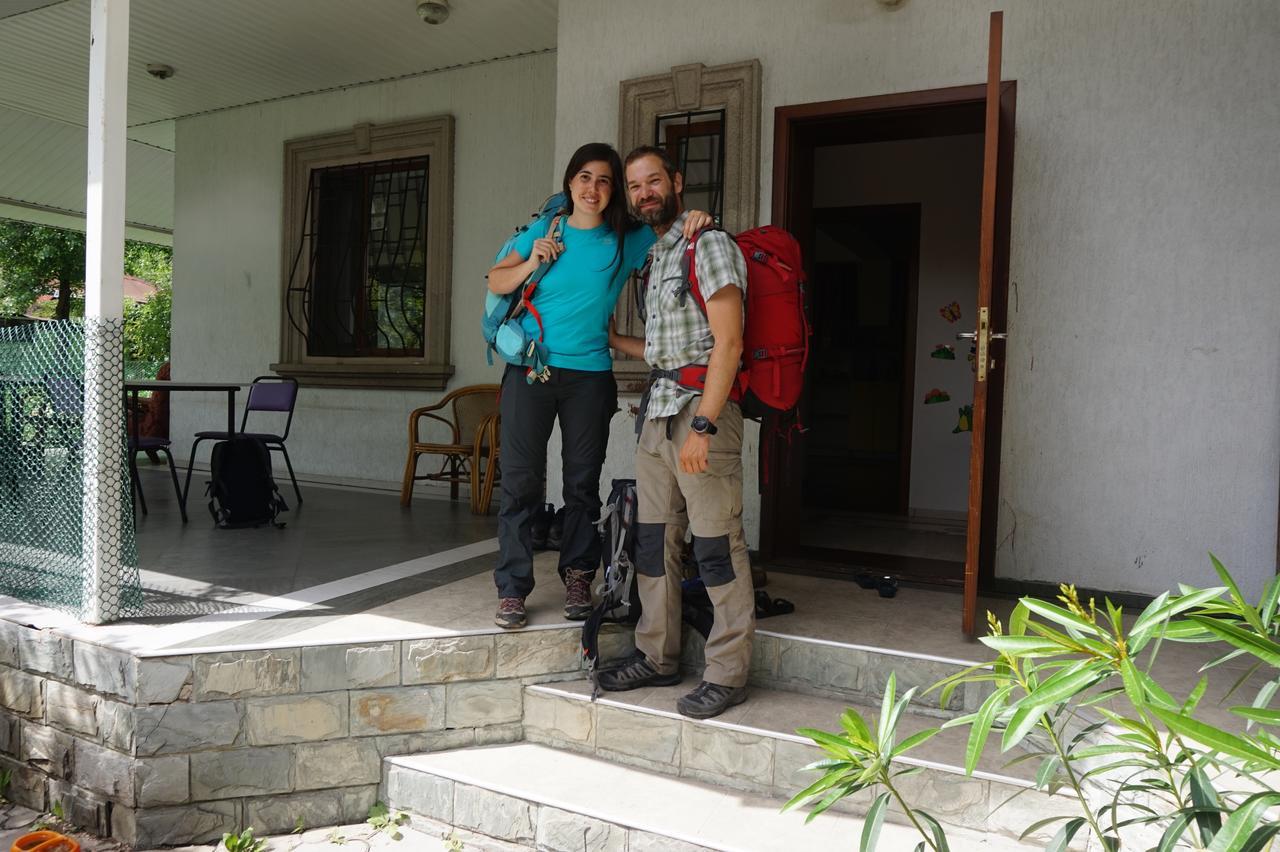 "European" Backpackers Hostel In Алматы Экстерьер фото